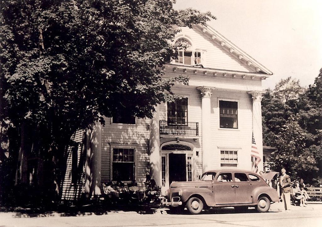 Maplewood Hotel Saugatuck Extérieur photo
