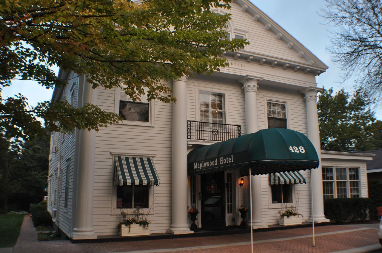 Maplewood Hotel Saugatuck Extérieur photo