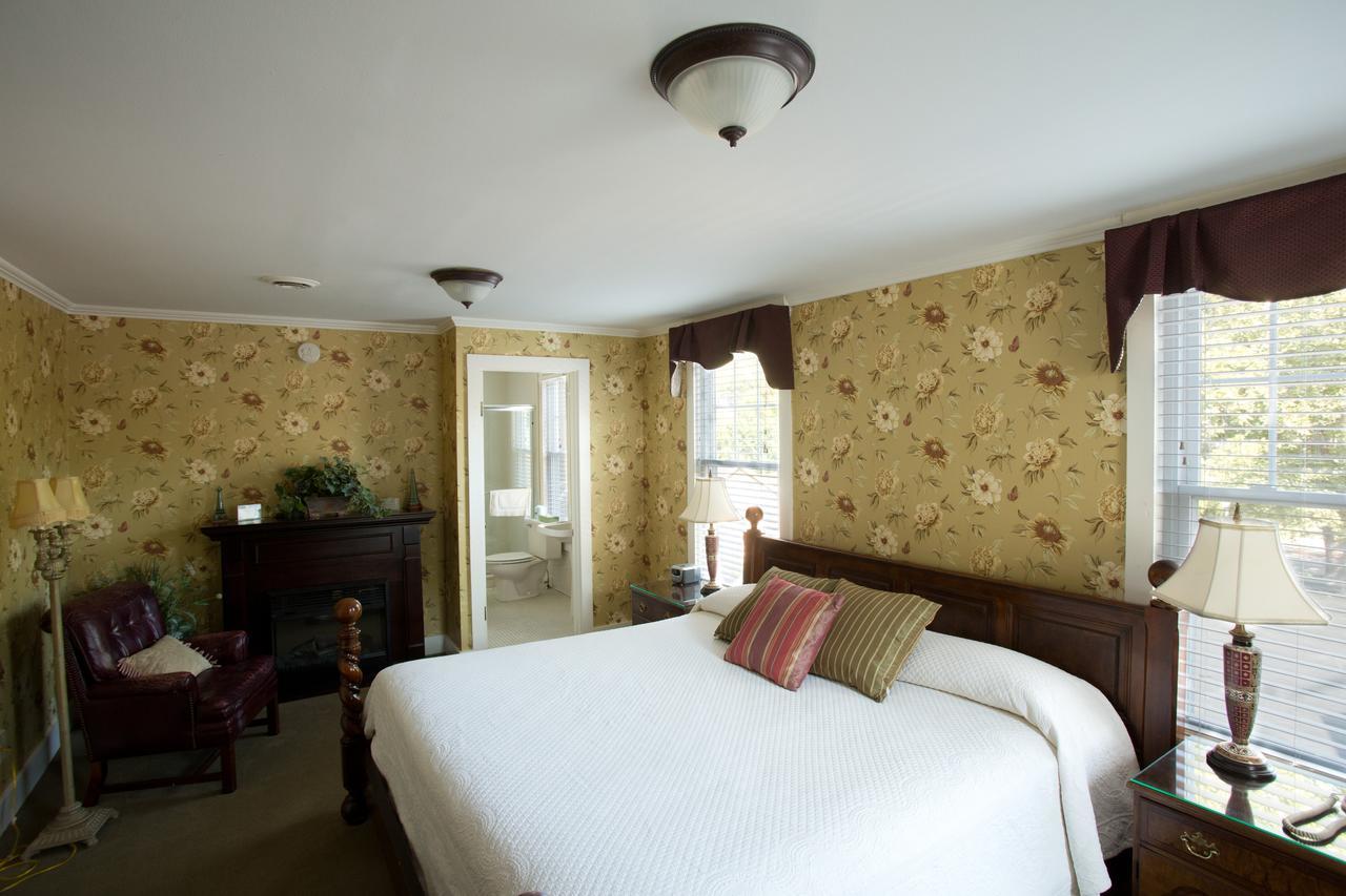 Maplewood Hotel Saugatuck Extérieur photo