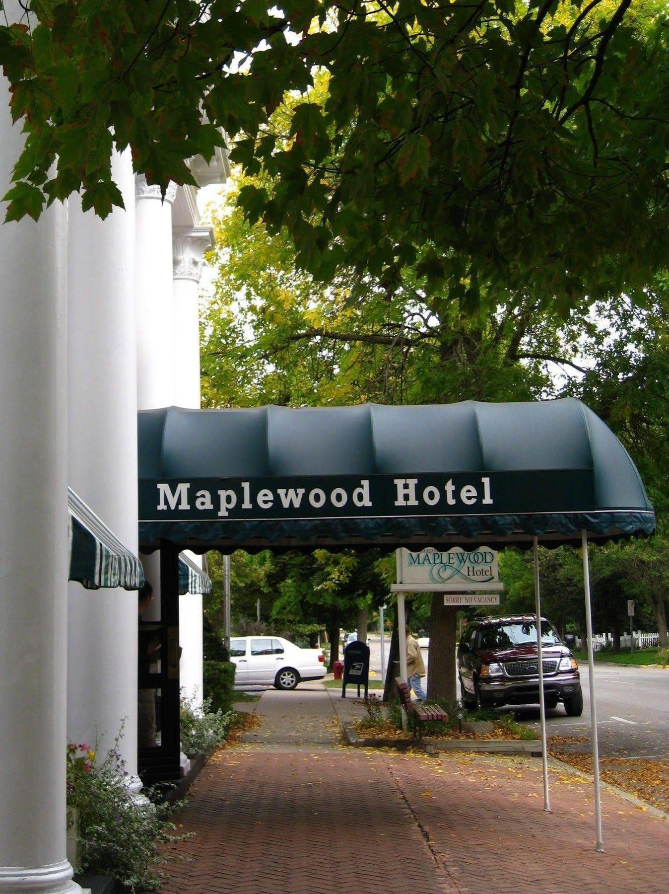 Maplewood Hotel Saugatuck Extérieur photo
