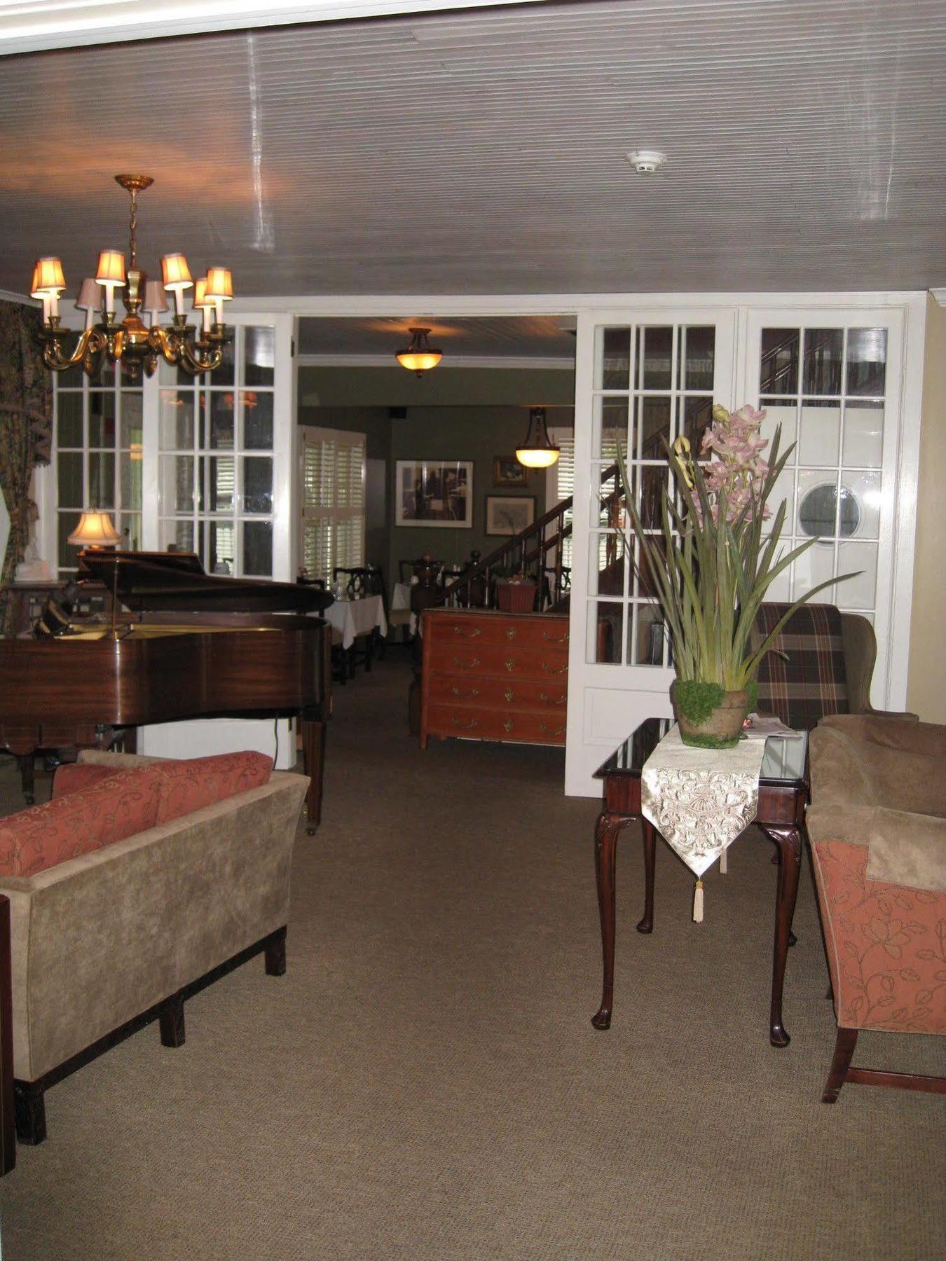 Maplewood Hotel Saugatuck Extérieur photo